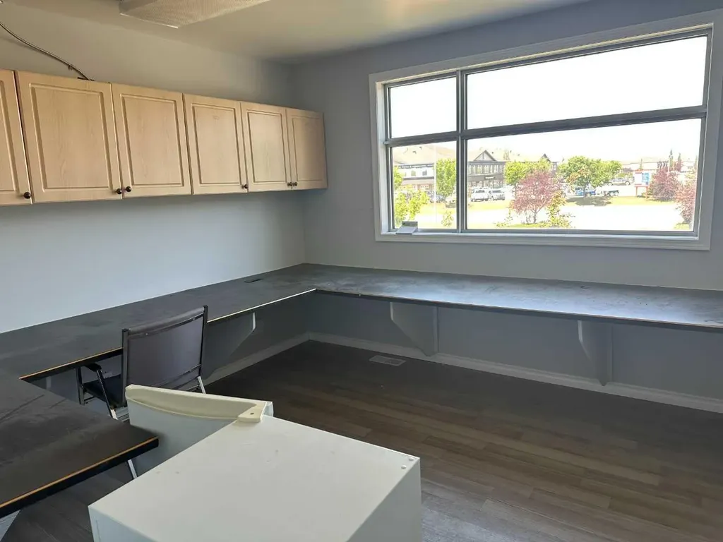 10071 120 Avenue Grande Prairie AB T8v8H8