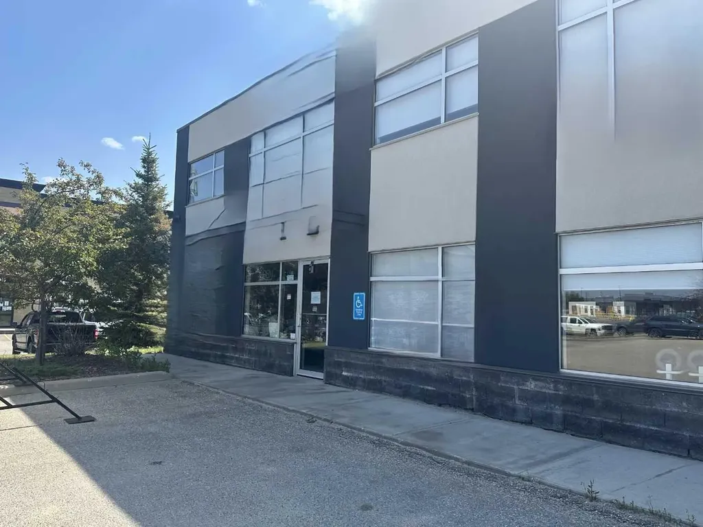 10071 120 Avenue Grande Prairie AB T8v8H8