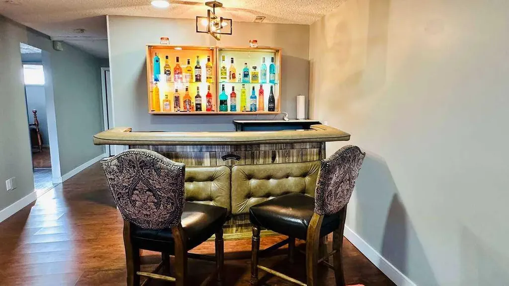 27 Penworth Place SE Calgary AB T2A 4G4