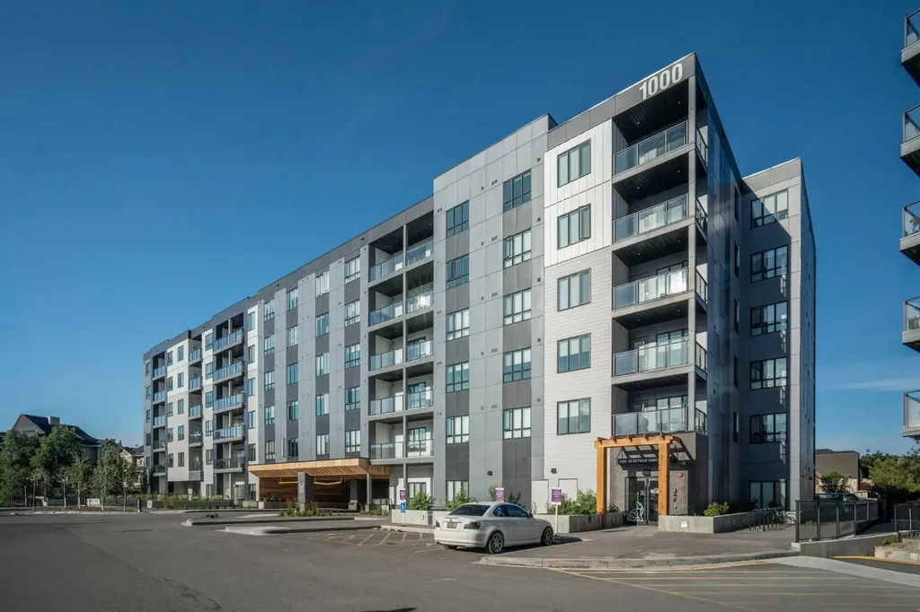 60 Skyview Ranch Road NE Calgary AB T3N2J8