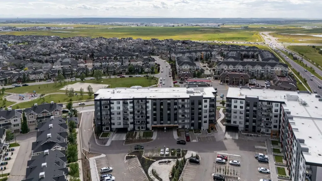60 Skyview Ranch Road NE Calgary AB T3N2J8