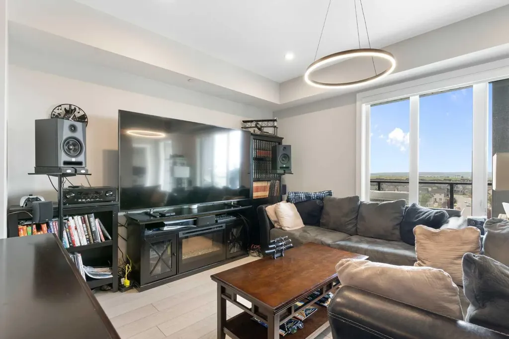 60 Skyview Ranch Road NE Calgary AB T3N2J8