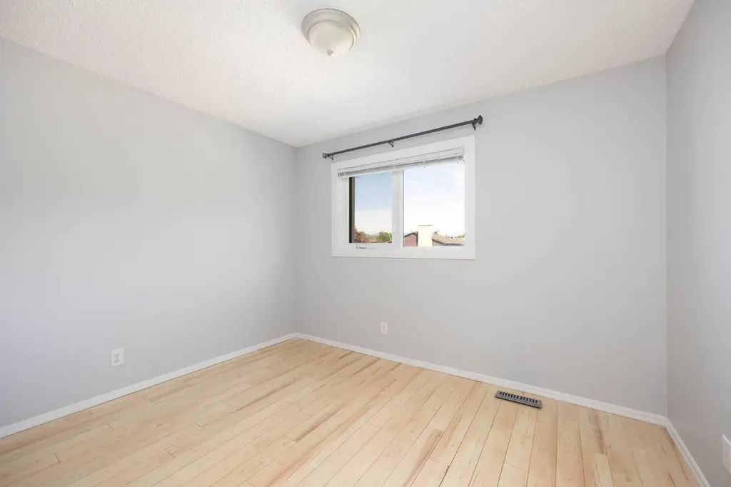 103 Gardiner Place Fort Mcmurray AB T9J 1K7