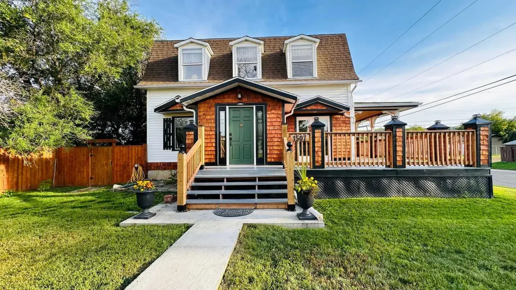 1507 2 Avenue NW Drumheller AB T0J 0Y1