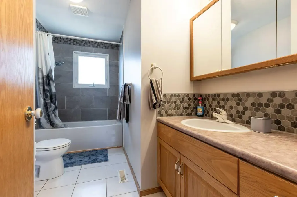 5121 Township Road 120 Dunmore AB T1B0L1