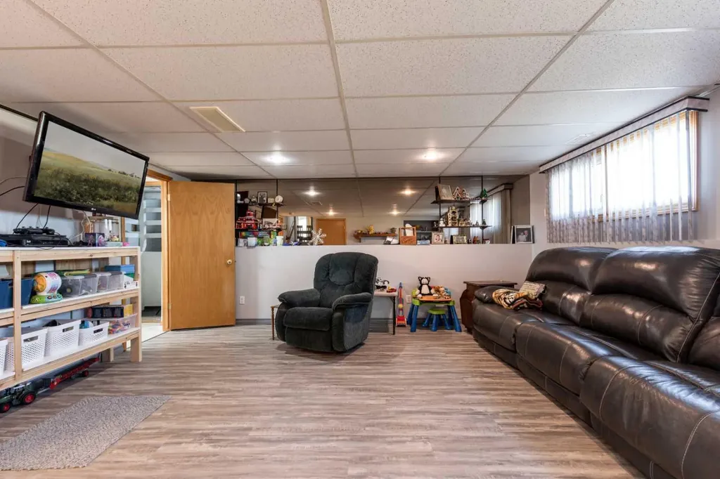5121 Township Road 120 Dunmore AB T1B0L1