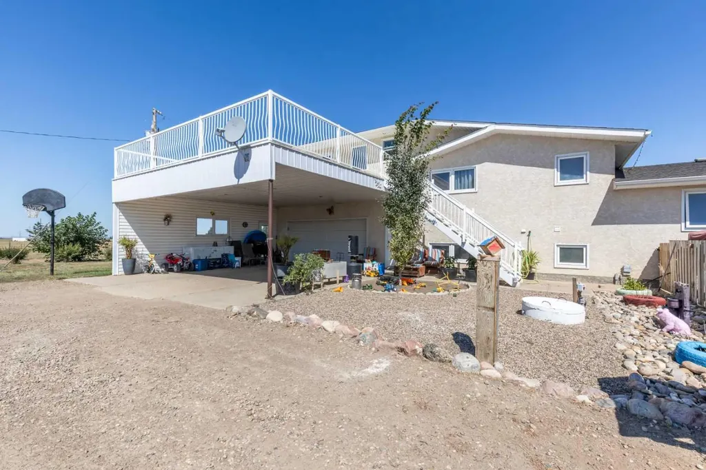 5121 Township Road 120 Dunmore AB T1B0L1