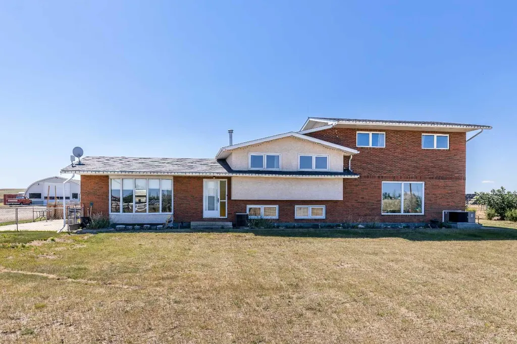 5121 Township Road 120 Dunmore AB T1B0L1