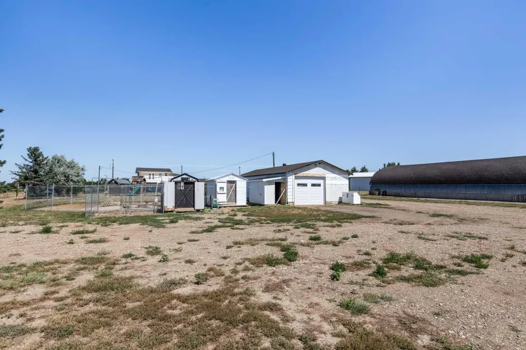 5121 Township Road 120 Dunmore AB T1B0L1