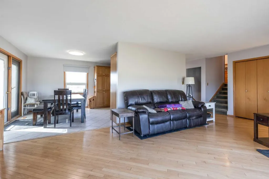 5121 Township Road 120 Dunmore AB T1B0L1