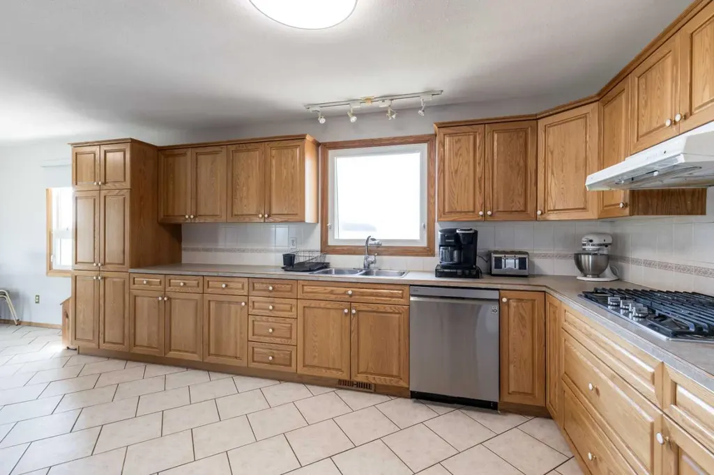 5121 Township Road 120 Dunmore AB T1B0L1