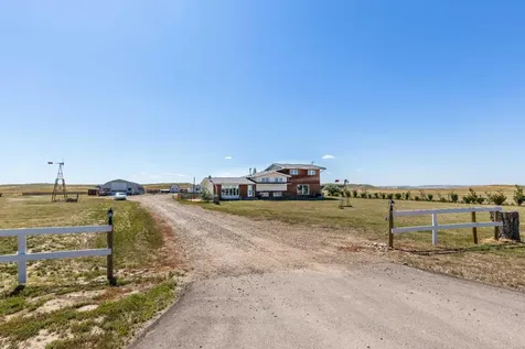 5121 Township Road 120 Dunmore AB T1B0L1