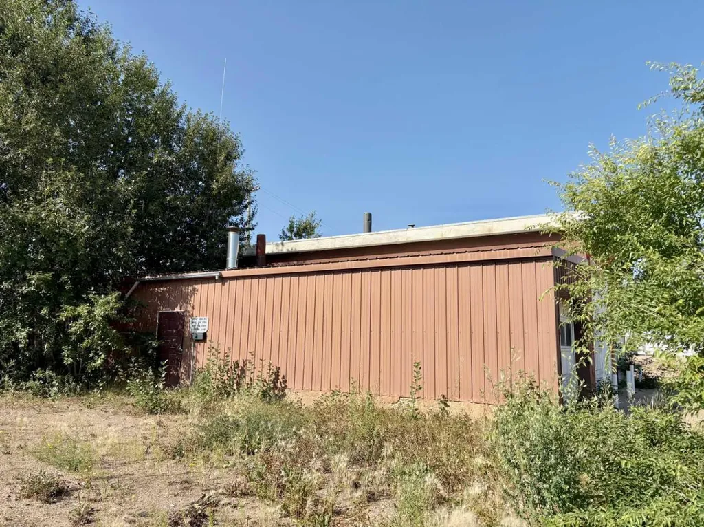 5021 47 Avenue Vermilion AB T9X 1J6