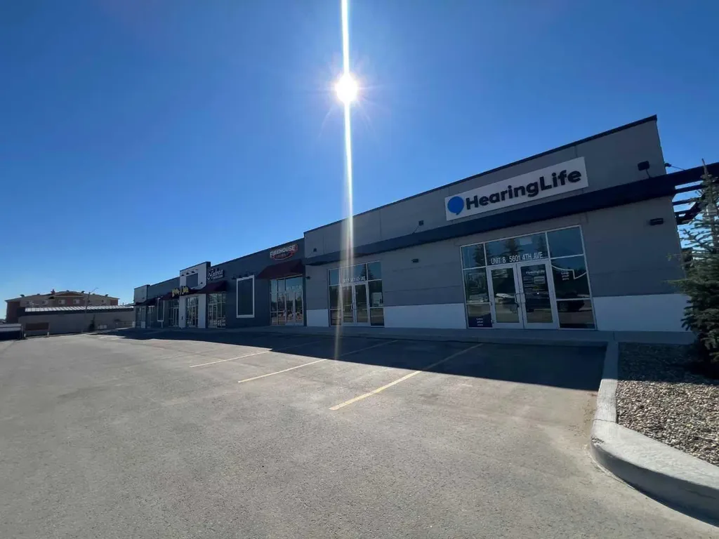 5601 4 Avenue Edson AB T7E1L6