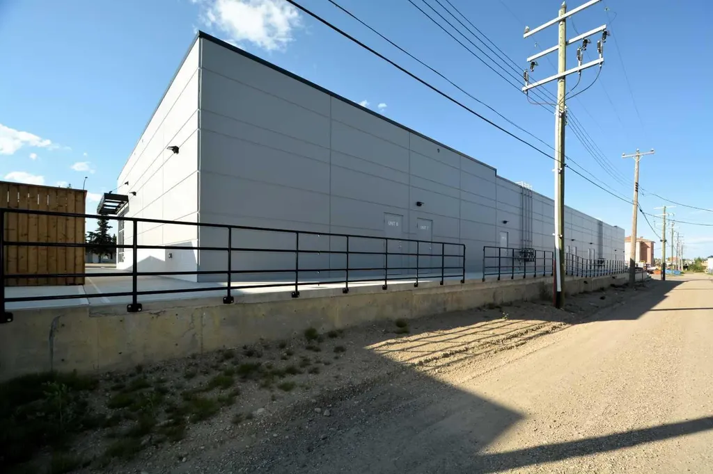 5601 4 Avenue Edson AB T7E1L6
