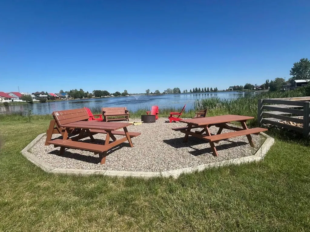 31 Mountain Vista Estates Drive Hill Spring AB T0K 1E0
