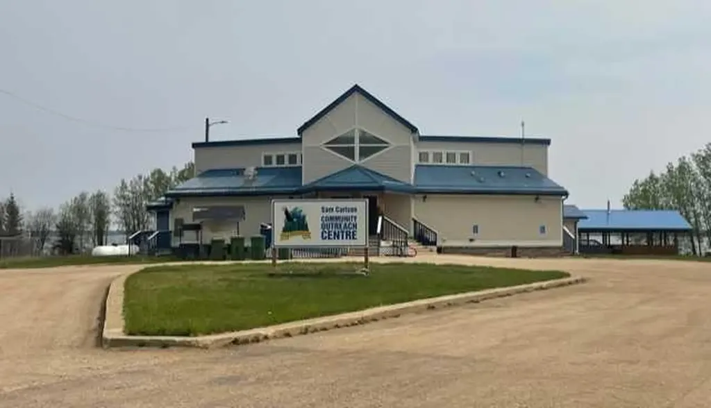 851 Wolf Trail Sandy Lake AB T0G 2K0