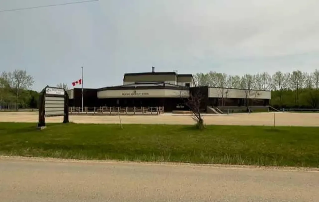 851 Wolf Trail Sandy Lake AB T0G 2K0