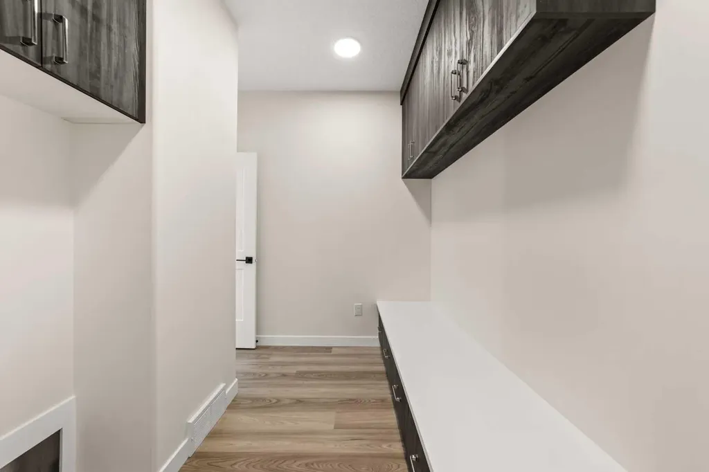 71 Vincent Crescent Olds AB T4H0G7