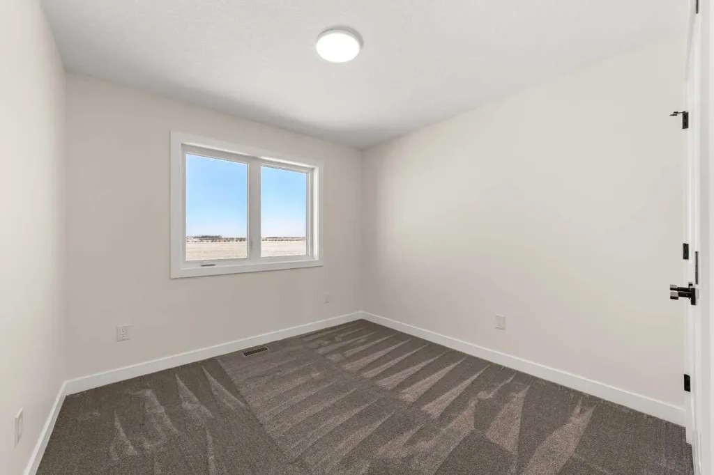 71 Vincent Crescent Olds AB T4H0G7