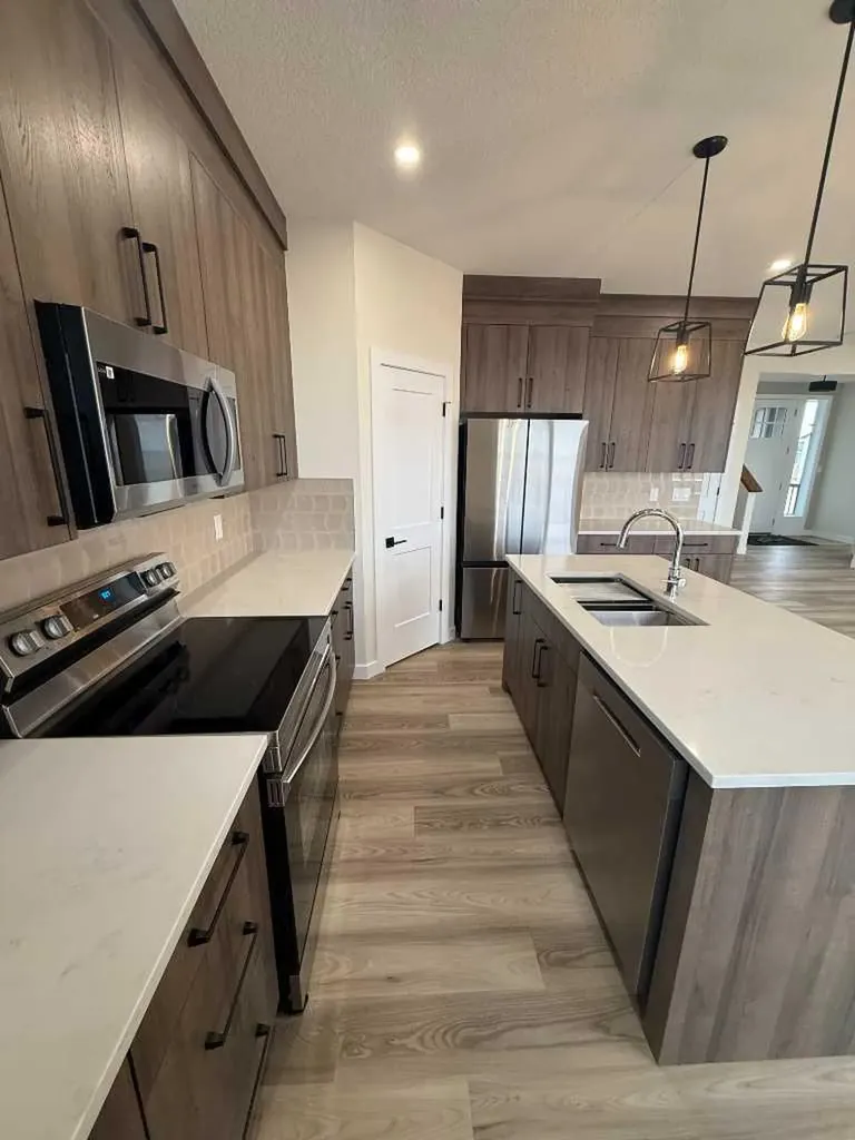 71 Vincent Crescent Olds AB T4H0G7