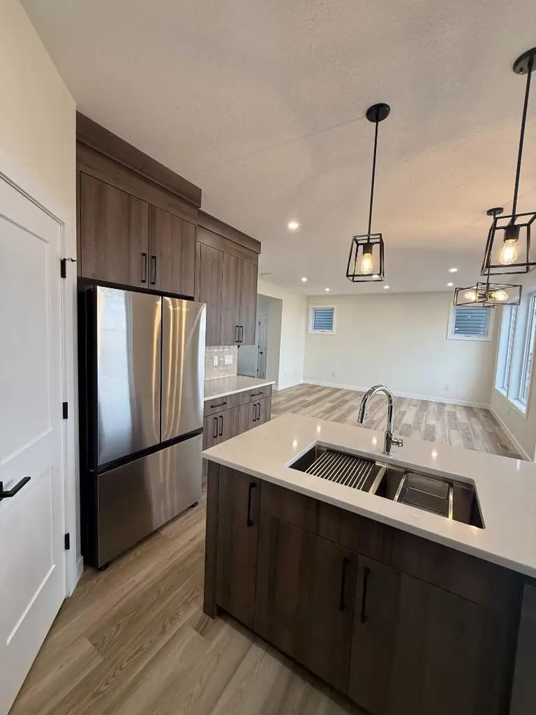 71 Vincent Crescent Olds AB T4H0G7