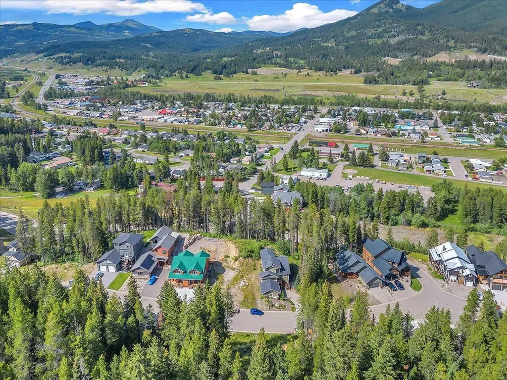 262 Southmore Place Blairmore AB T0K 0E0