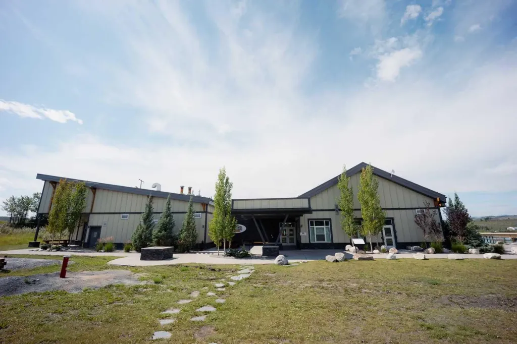 236 Cottage Club Crescent Rural Rocky View County AB T4C 1B1