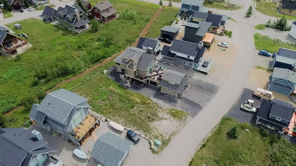 236 Cottage Club Crescent Rural Rocky View County AB T4C 1B1