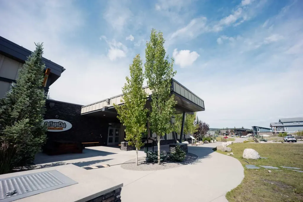 236 Cottage Club Crescent Rural Rocky View County AB T4C 1B1