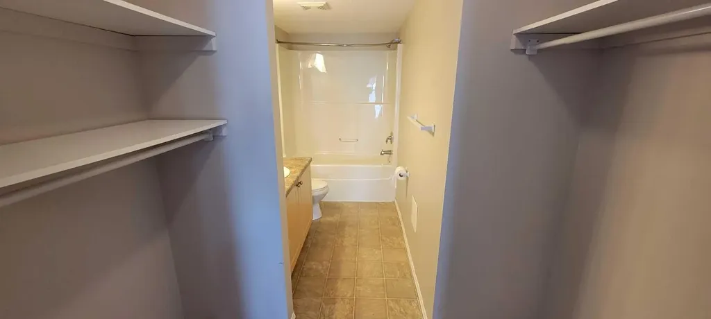 1615 41 Street Edson AB t7E 0A7