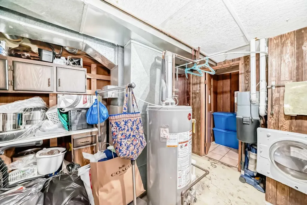 609 40 Street NE Calgary AB T2A 6S1