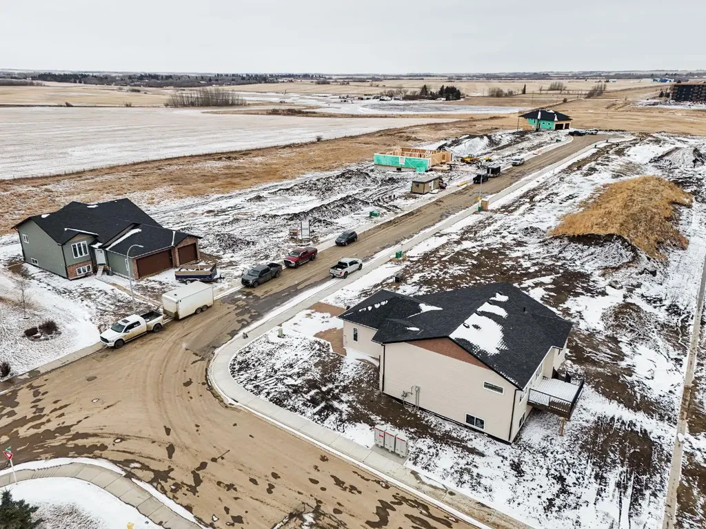 5736 55 Avenue Camrose AB T4V 5B9