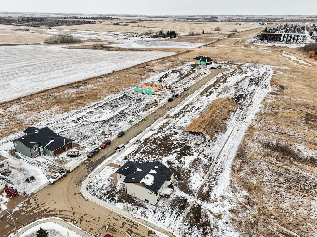 5736 55 Avenue Camrose AB T4V 5B9