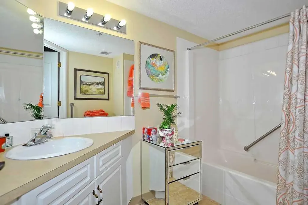 5200 44 Avenue NE Calgary AB T1Y 7L4