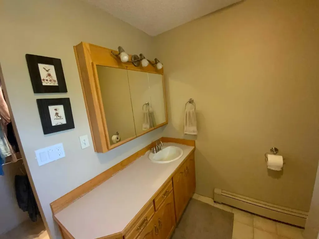 231052 330 Township Rural Kneehill County AB T0M 2C0
