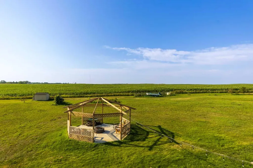 NE-24-51-01-W4 Rural Vermilion River County Of AB T0B 2P0