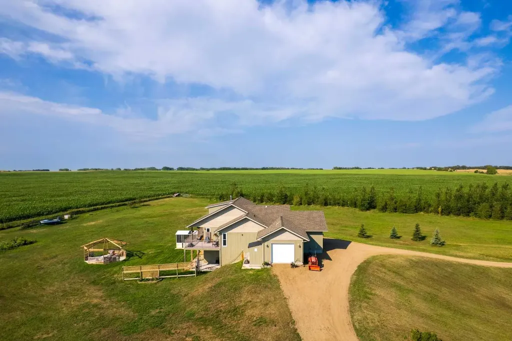NE-24-51-01-W4 Rural Vermilion River County Of AB T0B 2P0