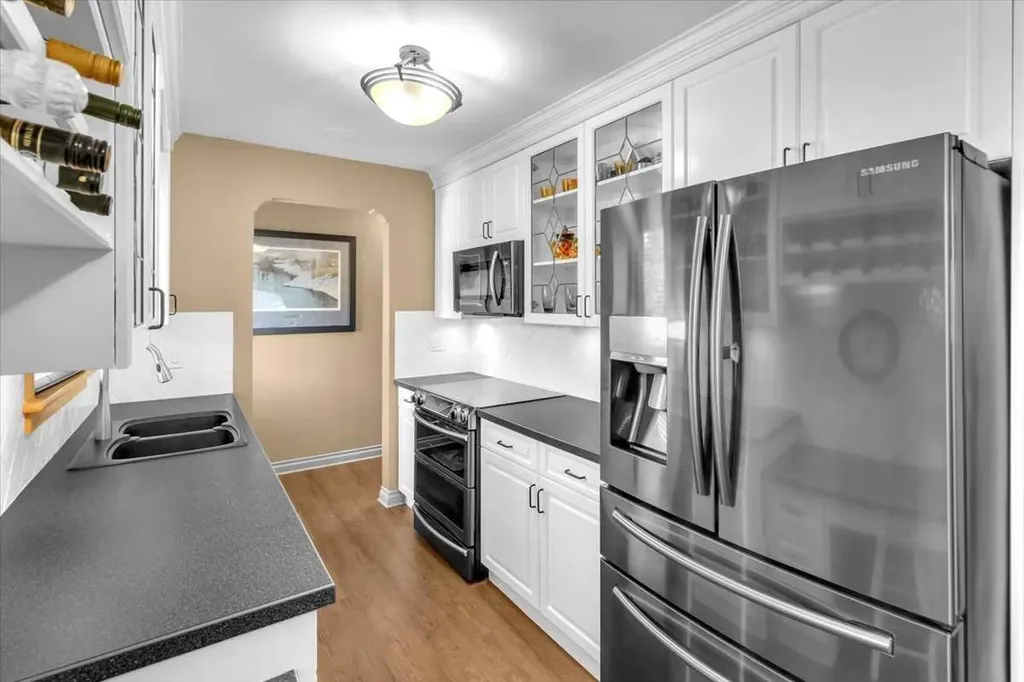 2211 45 Street SE Calgary AB T2B 1K1