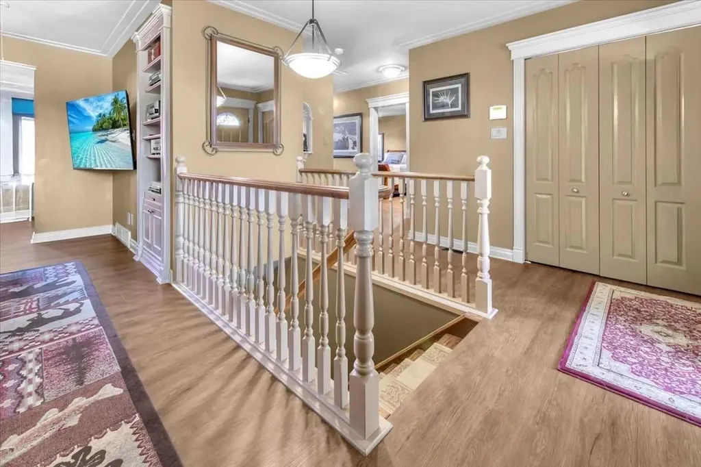 2211 45 Street SE Calgary AB T2B 1K1
