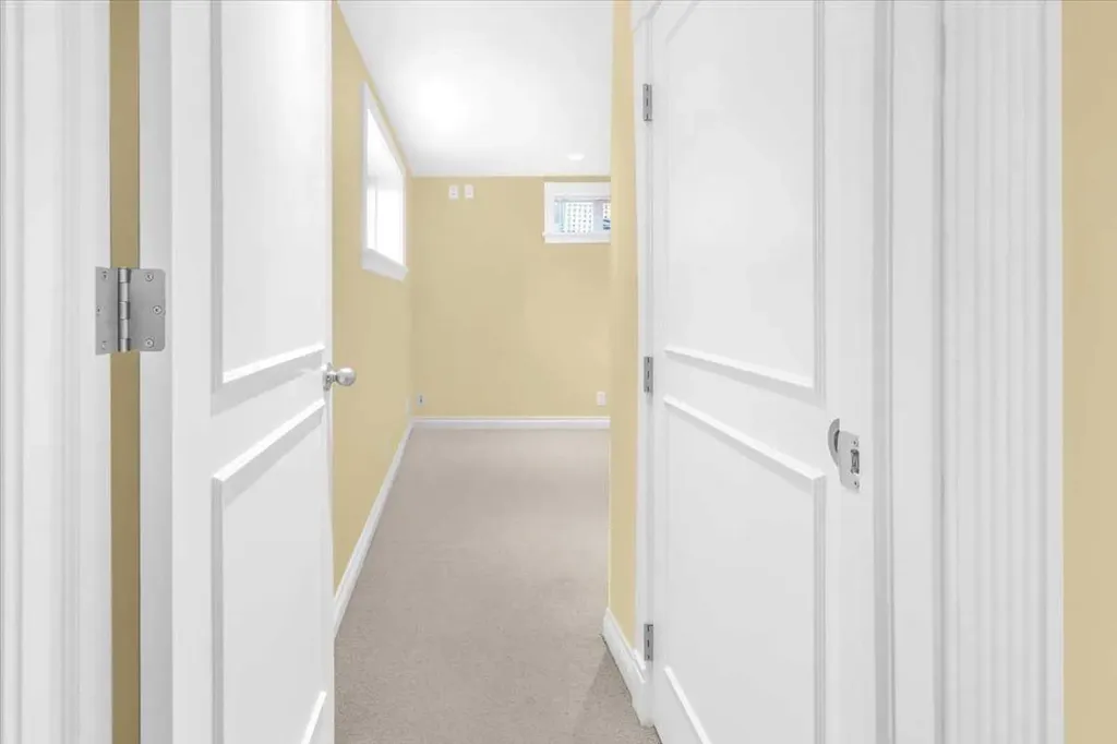 2211 45 Street SE Calgary AB T2B 1K1