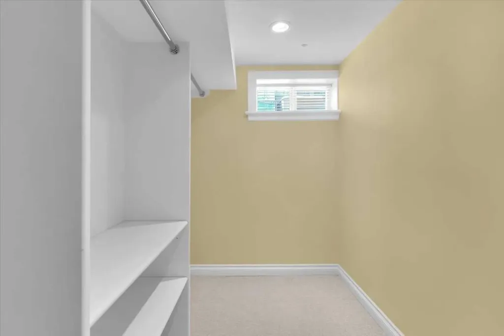 2211 45 Street SE Calgary AB T2B 1K1