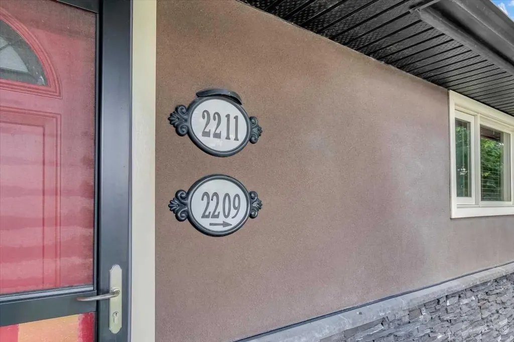2211 45 Street SE Calgary AB T2B 1K1
