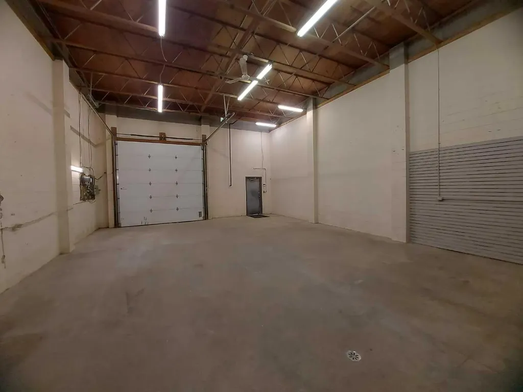 5912 54 Avenue Red Deer AB T4N 4M7