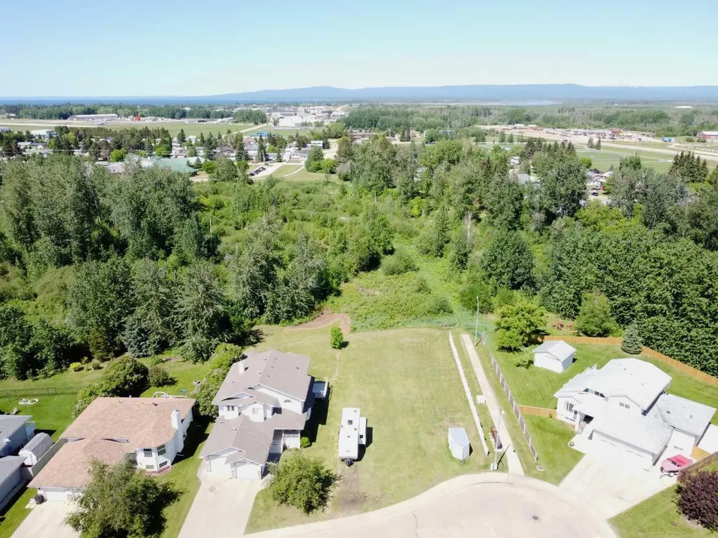 21 Springwood Drive NE Slave Lake AB T0G 2A2
