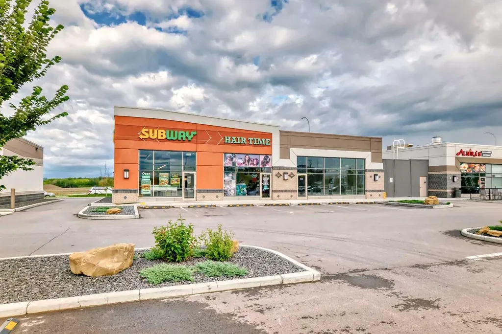 11501 Buffalo Run Boulevard SW Calgary AB T3T 0E4