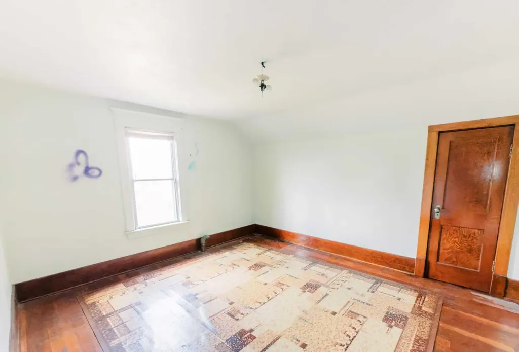 4406 47 Avenue Stettler AB T4K 0B7