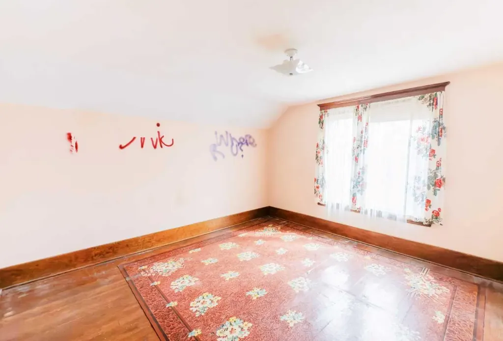 4406 47 Avenue Stettler AB T4K 0B7