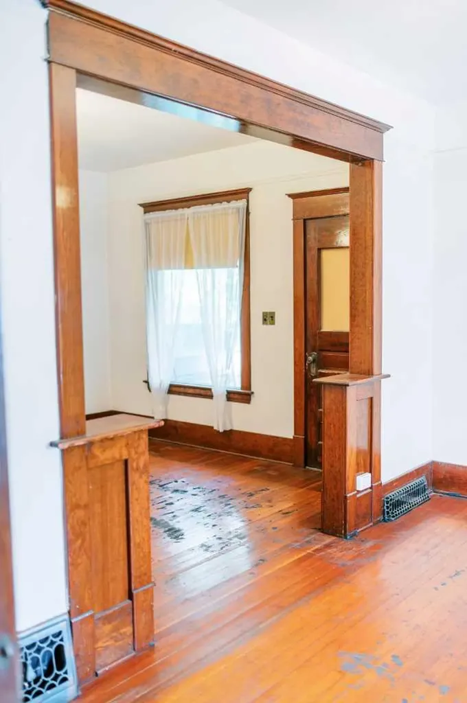 4406 47 Avenue Stettler AB T4K 0B7