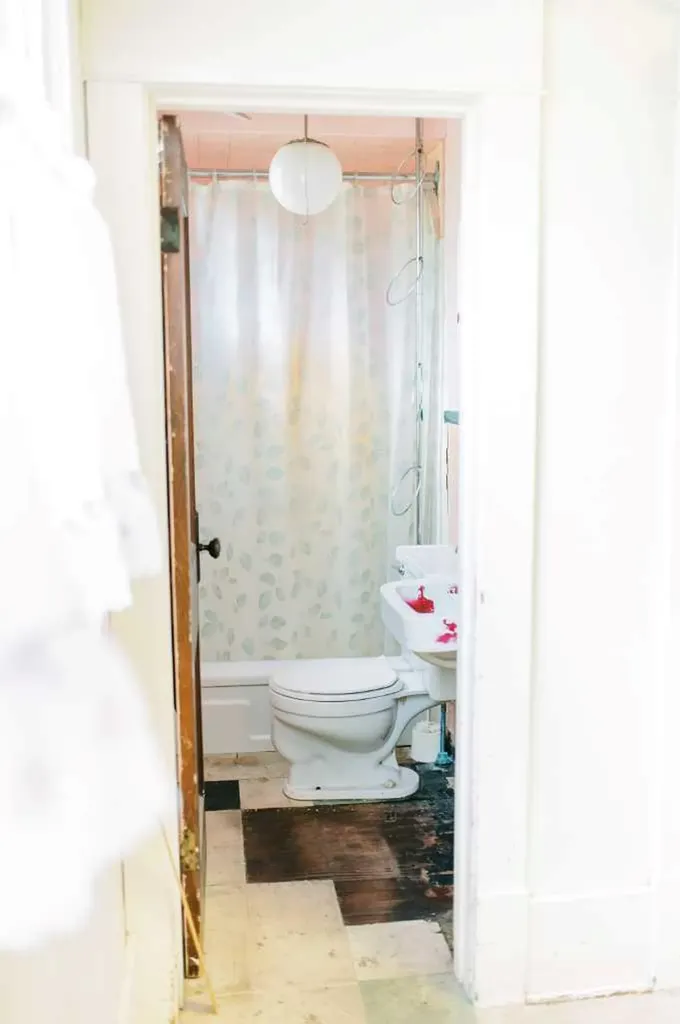 4406 47 Avenue Stettler AB T4K 0B7